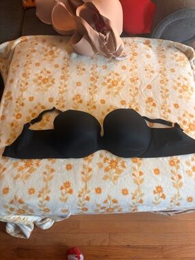 Victoria's Secret Black Padded Bra